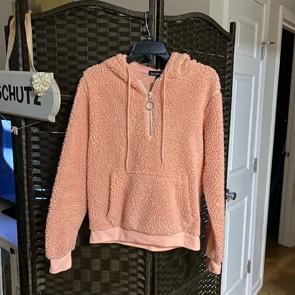 Pink soft fleece zip up hoodie. Sz Med.